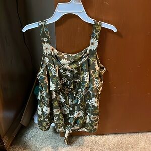 Women’s dressy tank